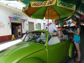 Selling fruit drinks out of a VW in Oaxaca, Mexico – Best Places In The World To Retire – International Living